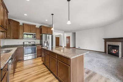 366  Indigo Dr, Port Washington, WI 53074 - Photo 16