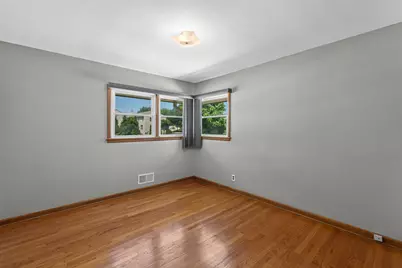 6540 N 91st St, Milwaukee, WI 53224 - Photo 14