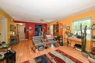 1335 E Randolph Ct, Milwaukee, WI 53212 - Photo 12