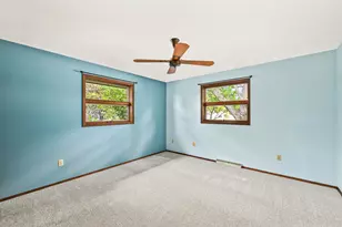 S20W27456 Fenway Dr, Waukesha, WI 53188 - Photo 20
