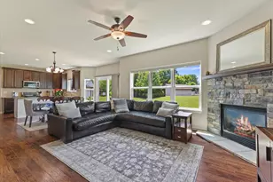 10055 S Chelsea Lee Rd, Oak Creek, WI 53154 - Photo 6