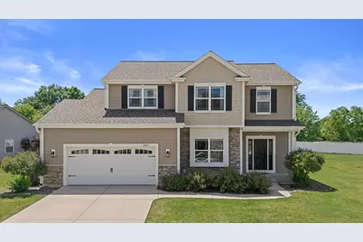 10055 S Chelsea Lee Rd, Oak Creek, WI 53154 - Photo 1