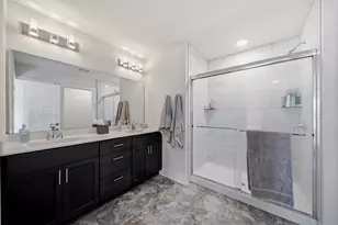 1079 Winterberry Ln, Grafton, WI 53024 - Photo 22