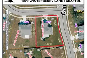 1079 Winterberry Ln, Grafton, WI 53024 - Photo 46