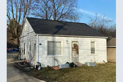 8621 N Granville Rd, Milwaukee, WI 53224 - Photo 8