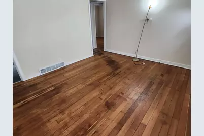 8621 N Granville Rd, Milwaukee, WI 53224 - Photo 6