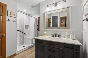 4047 S 70th St, Milwaukee, WI 53220 - Photo 16