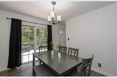 17701 W Rogers Dr, New Berlin, WI 53146 - Photo 6
