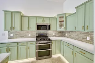 10063 64th Ave, Pleasant Prairie, WI 53158 - Photo 12