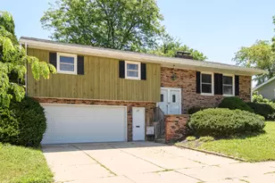 125 N Grandview Blvd, Waukesha, WI 53188 - Photo 10