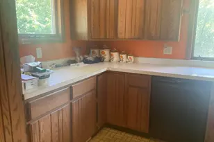 W297N2968 Oakwood Grove Rd, Delafield, WI 53072 - Photo 16