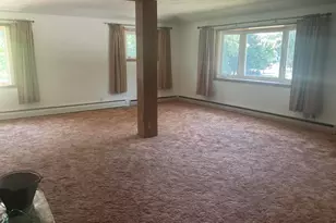 W297N2968 Oakwood Grove Rd, Delafield, WI 53072 - Photo 10