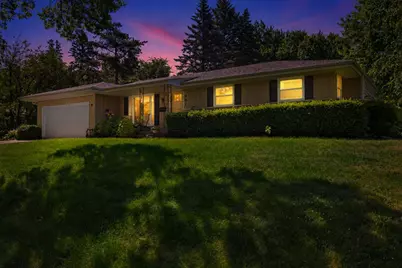 901 E Roberta Ave, Waukesha, WI 53186 - Photo 34