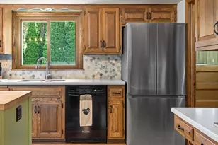 901 E Roberta Ave, Waukesha, WI 53186 - Photo 12