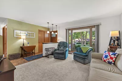 901 E Roberta Ave, Waukesha, WI 53186 - Photo 4