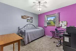 901 E Roberta Ave, Waukesha, WI 53186 - Photo 22