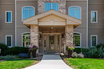 13060 W Bluemound Rd #201, Elm Grove, WI 53122 - Photo 2