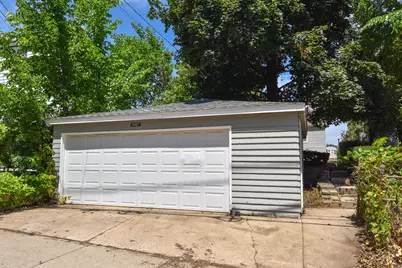 9007 W Greenfield Ave, West Allis, WI 53214 - Photo 24