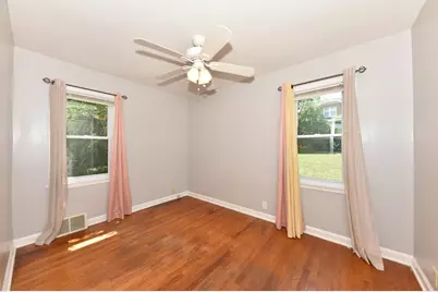 9007 W Greenfield Ave, West Allis, WI 53214 - Photo 12