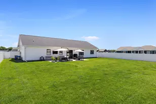 1120 Crockett Dr, Holmen, WI 54636 - Photo 26