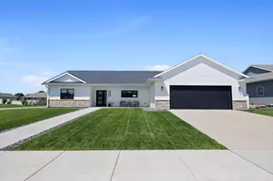 1120 Crockett Dr, Holmen, WI 54636 - Photo 28