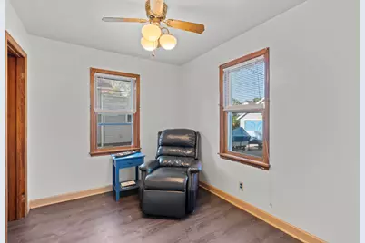 1016 S 97th St, West Allis, WI 53214 - Photo 12