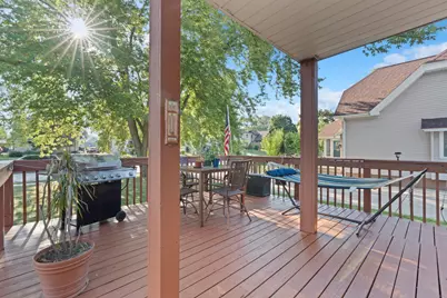 1016 S 97th St, West Allis, WI 53214 - Photo 2