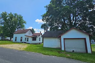 219 N Cherry St, La Farge, WI 54639 - Photo 18