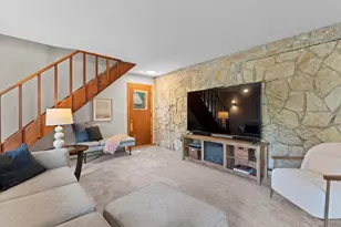 2630 S Root River Pkwy, West Allis, WI 53227 - Photo 10