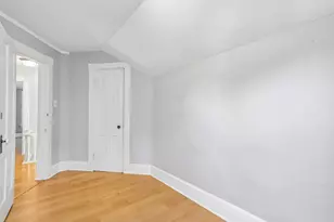510 E Garfield Ave, Milwaukee, WI 53212 - Photo 30