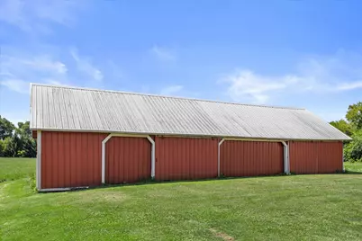 21115 W Lincoln Ave, New Berlin, WI 53146 - Photo 30