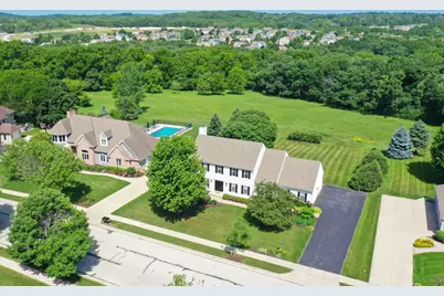 1836  Tallgrass Cir, Waukesha, WI 53188 - Photo 44