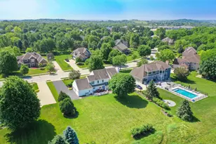 1836 Tallgrass Cir, Waukesha, WI 53188 - Photo 46