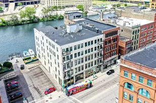 205 N Water St, Milwaukee, WI 53202 - Photo 20