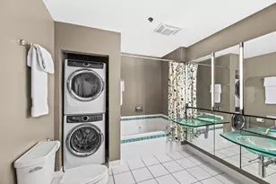 205 N Water St, Milwaukee, WI 53202 - Photo 8