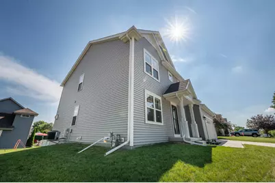 225  Acadia Ave, Hartford, WI 53027 - Photo 36