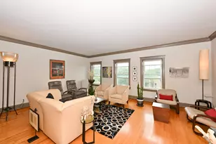 2230 E Bradford Ave, Milwaukee, WI 53211 - Photo 16