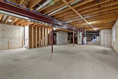403  Walworth St, Lake Geneva, WI 53147 - Photo 34