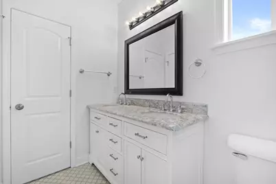 403  Walworth St, Lake Geneva, WI 53147 - Photo 24