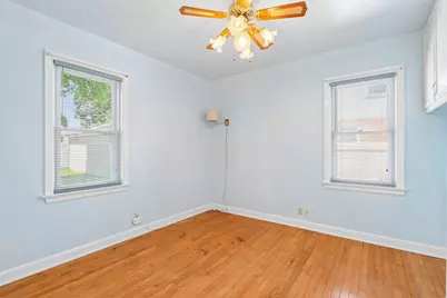 2879 S 91st St, West Allis, WI 53227 - Photo 14