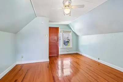 2879 S 91st St, West Allis, WI 53227 - Photo 16