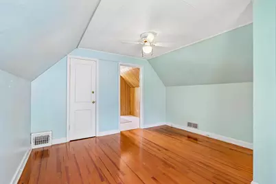 2879 S 91st St, West Allis, WI 53227 - Photo 18
