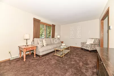 9140  Morgan Ct, Racine, WI 53126 - Photo 10