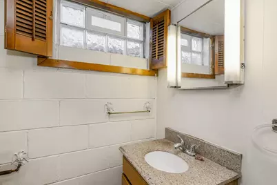 2828 N 89th St, Milwaukee, WI 53222 - Photo 20