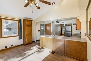 2828 N 89th St, Milwaukee, WI 53222 - Photo 12