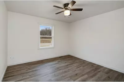1530  Waldenberger Rd, Holmen, WI 54636 - Photo 18