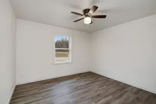 1530 Waldenberger Rd, Holmen, WI 54636 - Photo 18