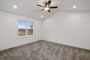 1530 Waldenberger Rd, Holmen, WI 54636 - Photo 10