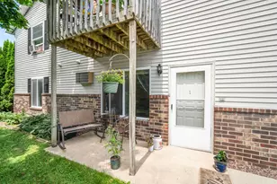 160 S Maple Ave, Slinger, WI 53086 - Photo 1