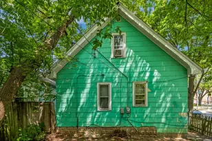 4201 W Sieben Pl, Milwaukee, WI 53216 - Photo 4